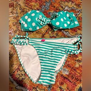Strapless polka dot bikini
